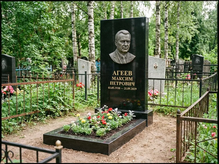 Памятник с барельефом — выполненная работа 1 в Барнауле