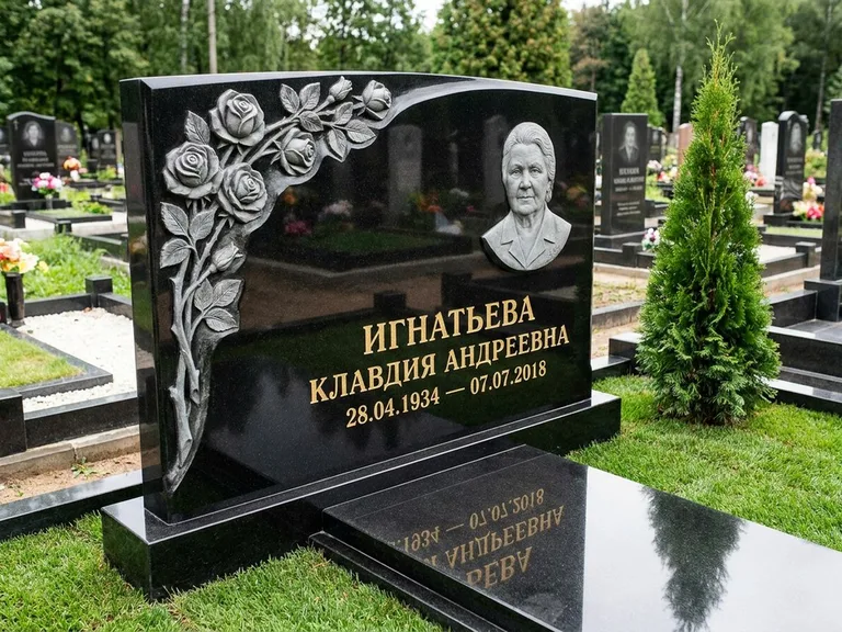 Памятник с барельефом — выполненная работа 45 в Барнауле