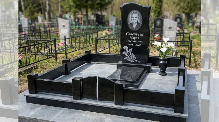 Памятник с гравировкой калл — выполненная работа «Савельева» в Барнауле