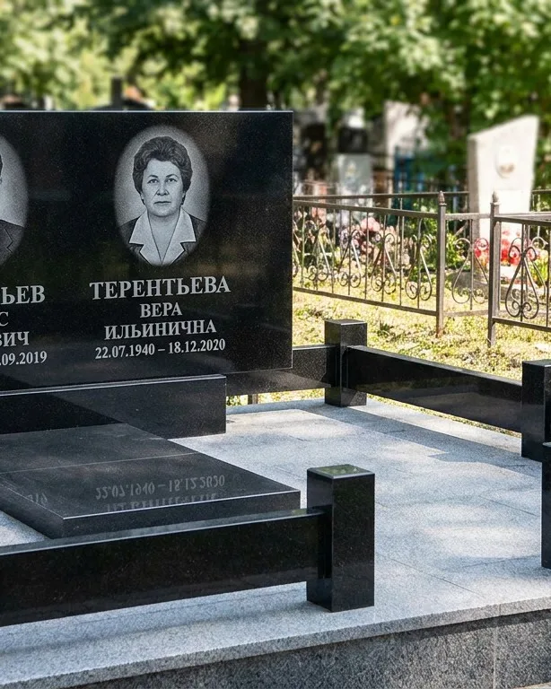 Премиум памятник под ключ с золочёной гравировкой в Барнауле