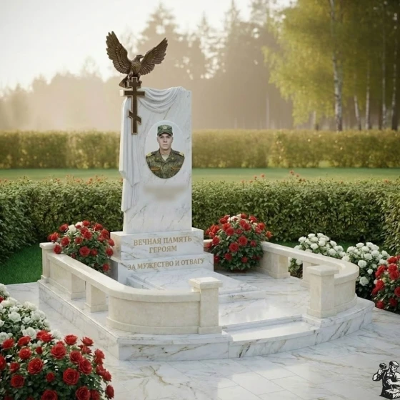 Элитный Гранитный православный памятник в Барнауле, мрамор Тассос