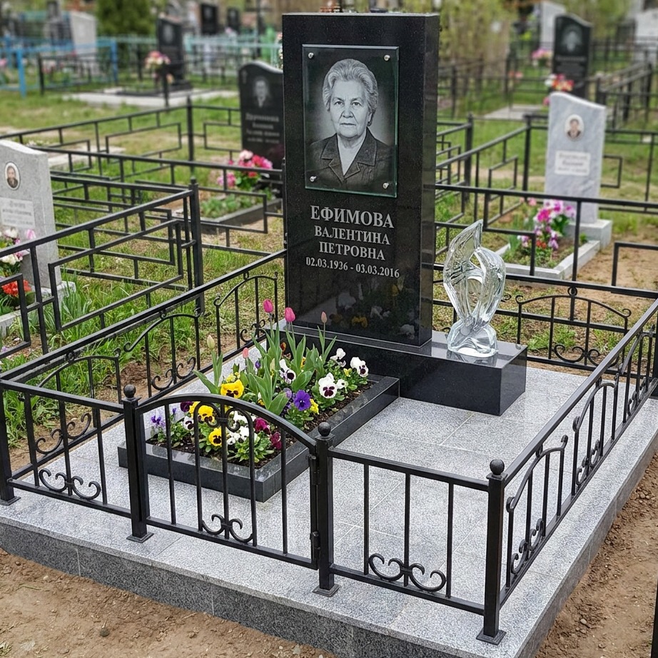 Пример дизайна: Памятник со стеклянной вставкой-обелиском — фото и цена